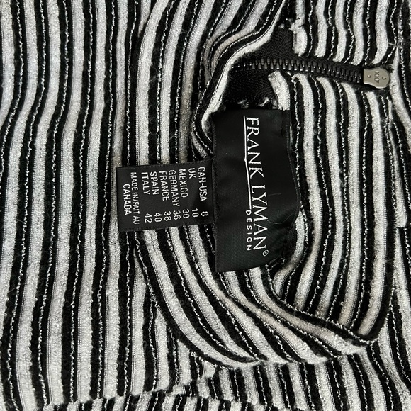 Frank Lyman Sleeveless striped turtle neck top - Picture 5 of 5